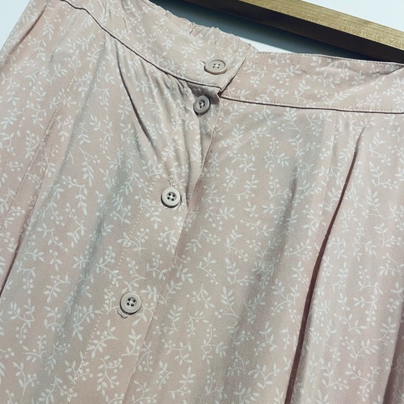💗 Brandy Melville Pink Long Floral Skirt 💗 - Picture 2 of 4
